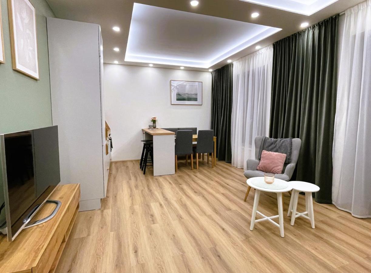 Apartman Plesivec U Sjezdovky アベルタミ エクステリア 写真